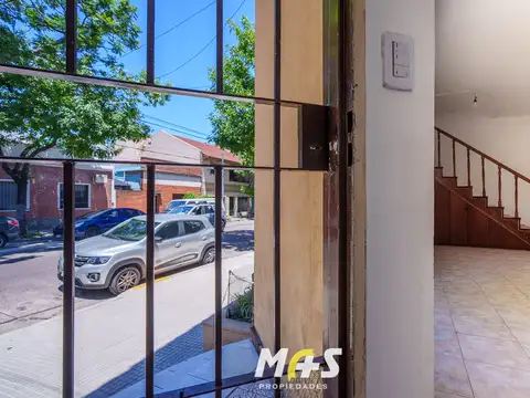 Depto Tipo Casa en Venta 25 años