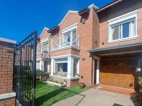 Moreno 150 , Piso pb