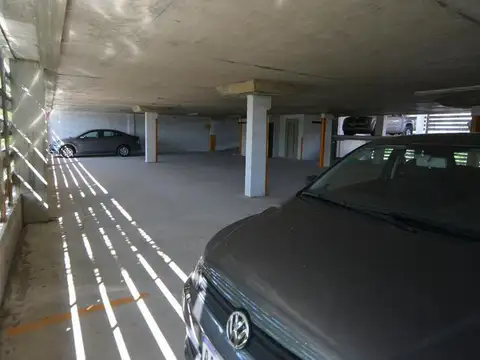 Oportunidad p/renta, Cochera en venta, 20 de Mayo 7, Quilmes!