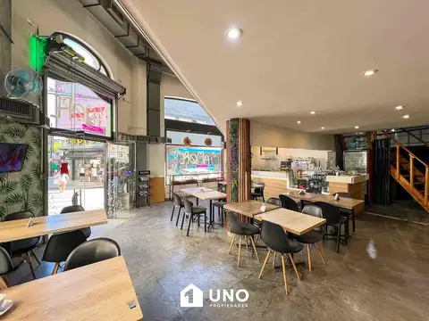 Local en Venta Via Púb.