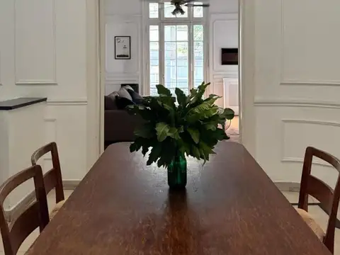 Depto Tipo Casa 5 ambientes con 2 baños