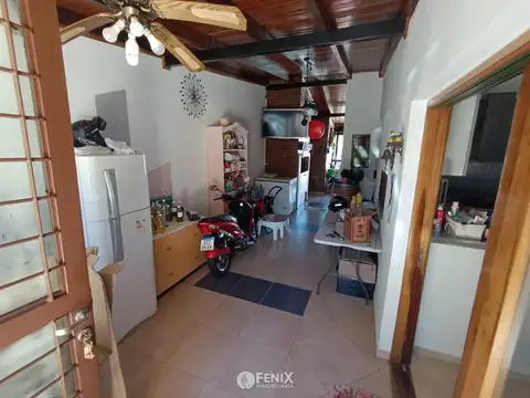 Casa 3 ambientes con 2 baños