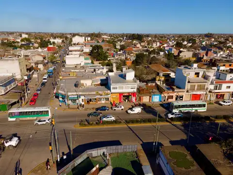 Hipolito Yrigoyen 2200