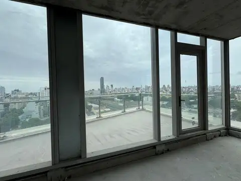 VENTA OFICINA EN TORRE QIUB PALERMO HOLLYWOOD