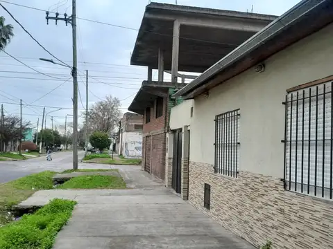 Casa en Venta en Temperley, USD 59.000