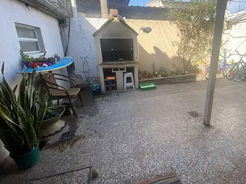 Depto Tipo Casa en Venta en Temperley, USD 68.000