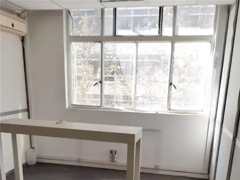 Oficina en Venta en Retiro, USD 160.000