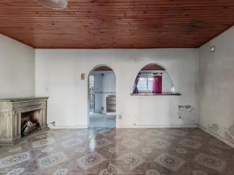 Casa en Venta en Temperley, USD 45.000