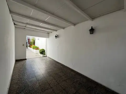 Casa en Venta en San Nicolas De Los Arroyos, USD 95.000