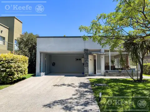 Imponente casa en venta de 5 ambientes en Altos de hudson II, Hudson, Berazategui