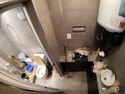 JOVELLANOS, G. M. DE 1300