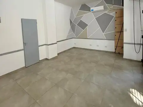 VENTA LOCAL BARRACAS