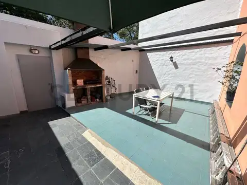 Casa en Alquiler de 3 dormitorios