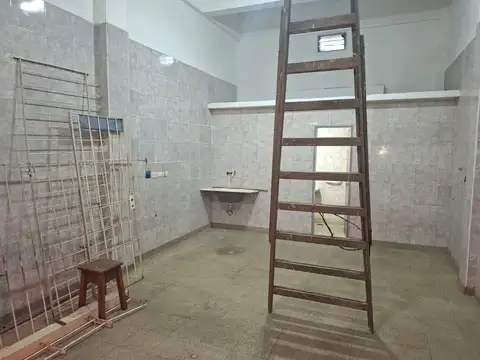 Ingeniero Huergo 200