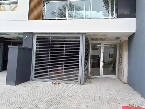 VENTA COCHERA VILLA URQUIZA P.B. PORTÓN AUTOMÁTICO