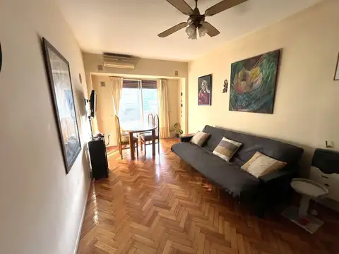 Venta. Departamento. 2 ambientes. Retiro. San Nicolas. Super luminoso