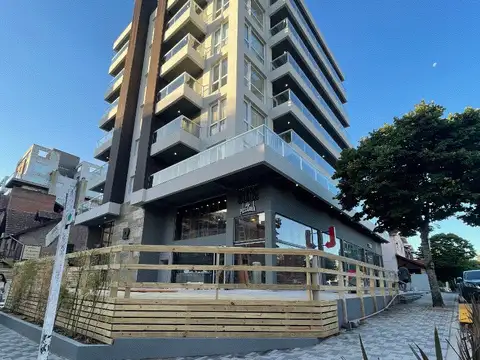 OPORTUNIDAD EN EDIFICIO A ESTRENAR PLENO CENTRO 