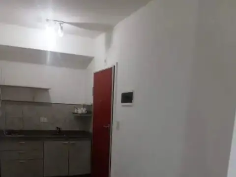 24 De Noviembre 400, Piso 2