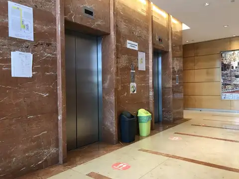 Oficina en Alquiler al Oeste