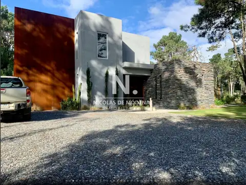 Casa en Alquiler Temporal en Montoya, USD 18.300