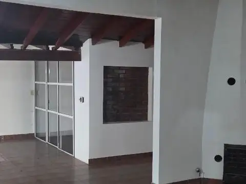 Quinta en Venta en La Reja, USD 90.000