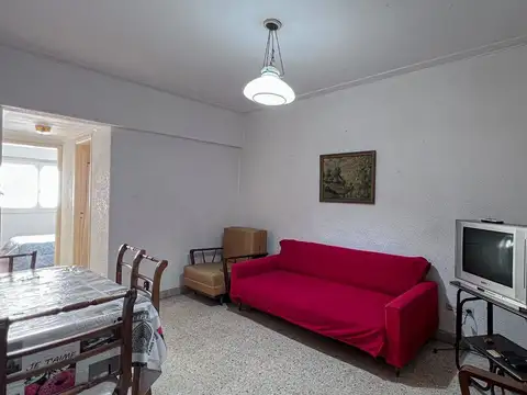 Almirante Brown 2100