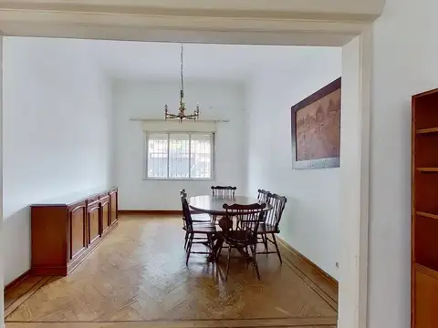 Depto Tipo Casa en Venta 50 años