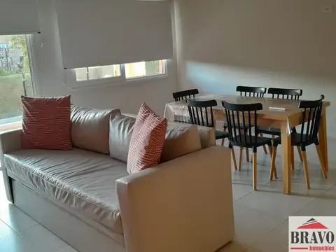 Departamento en venta c/ cochera en Las Gaviotas