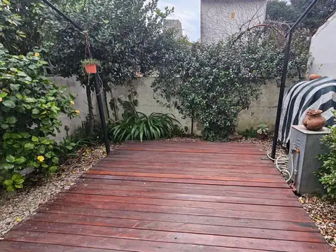 Depto Tipo Casa en Venta al Este
