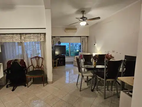Depto Tipo Casa en Venta en Castelar Norte, USD 130.000