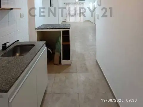 VENTA DE MONOAMBIENTE EN CIUDADELA