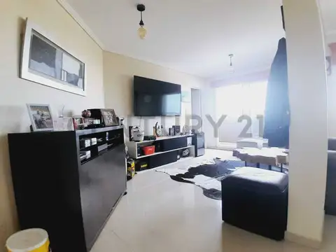 Av Sagrada Familia 400, Piso 0