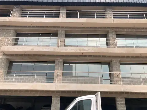 Oficina en Alquiler en Haedo, USD 2.585