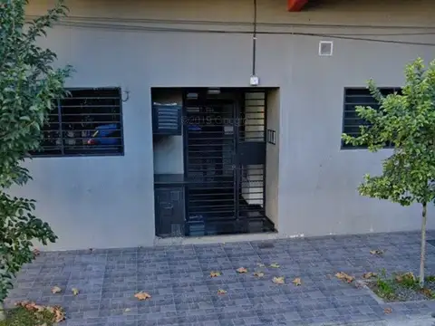 Zeballos 2900, Piso PB