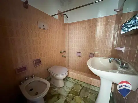 Depto Tipo Casa en Venta con 1 cocheras