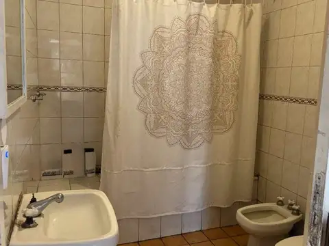 Galpon en Venta en Villa General Mitre, USD 215.000