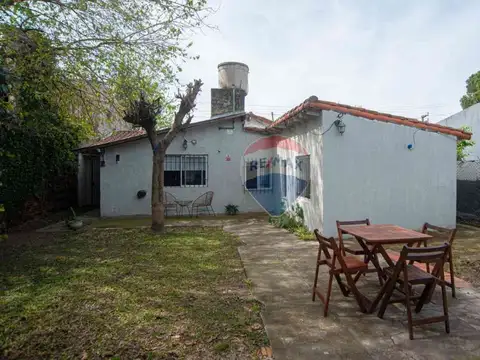 VENTA CASA 4 AMB EN PILAR APTO CREDITO