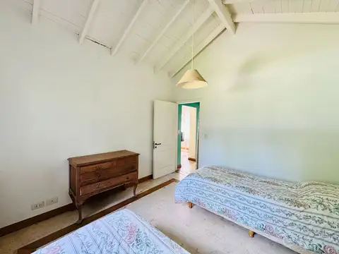 Casa en Venta en Country El Paraíso, USD 180.000