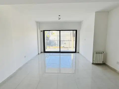 Departamento 3 Ambientes con patio Villa Urquiza estrenar