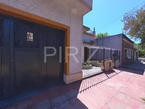 Casa en Venta en Castelar Norte, USD 115.000