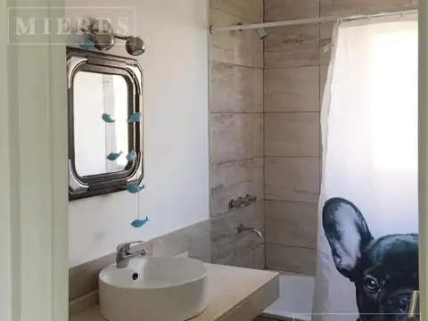 Casa en Venta al Este