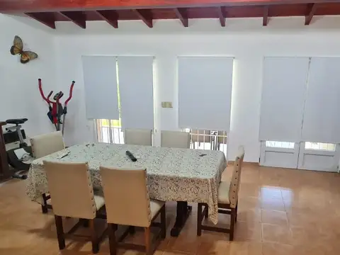 Casa en alquiler en Funes