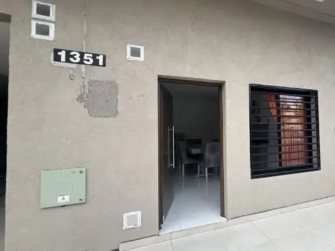 Depto. de 2 amb. en planta baja a la venta en Cañuelas