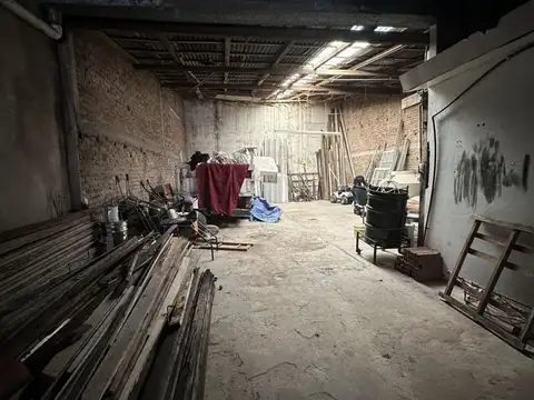 Galpon en Venta 7,79  mts Frente