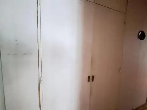 Excelente ubicación 4 amb Bcon Baul Paraguay 2500