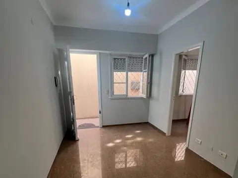 Oficina en Alquiler en Lanus Oeste, $ 850.000