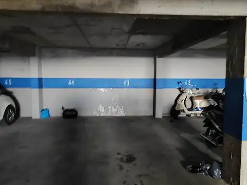 VENTA COCHERA ALMAGRO