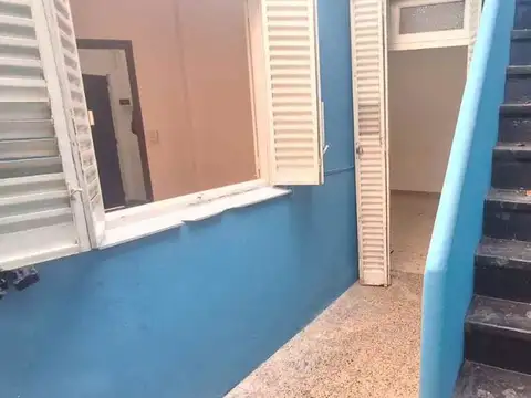 Depto Tipo Casa en Venta en Agronomia, USD 95.000