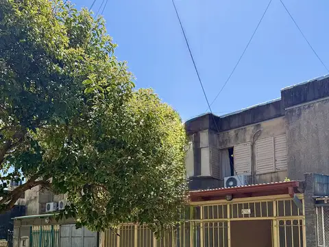 Duplex con garage y patio