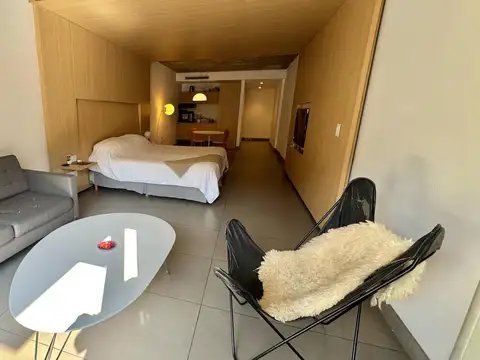 Departamento en Alquiler de Monoambiente